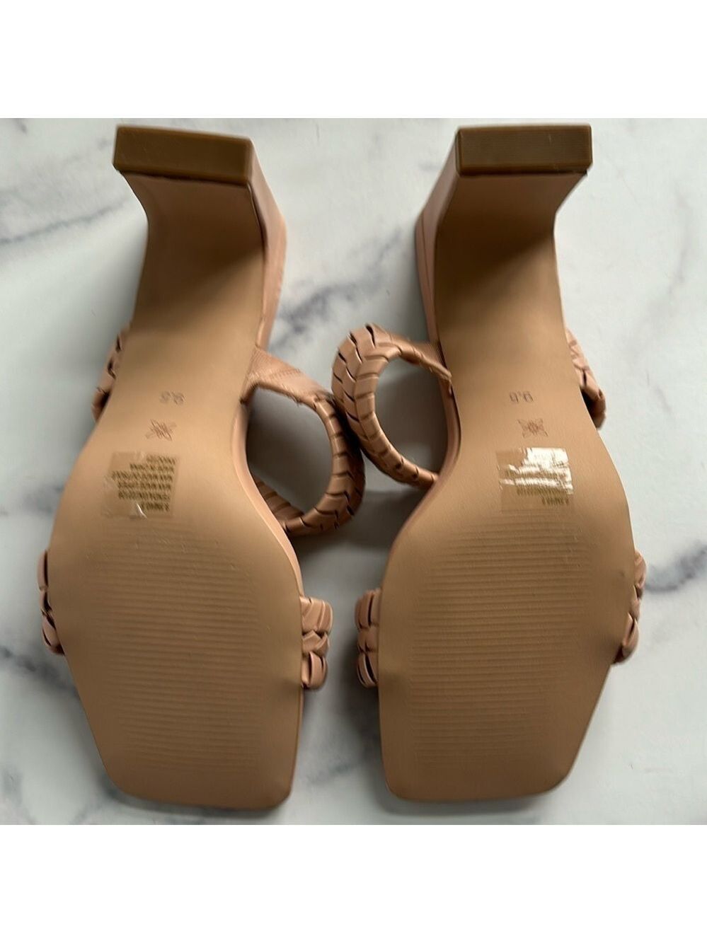 BCBGeneration Fenda Slide Sandals Size 9.5 NWOT - Picture 6 of 10